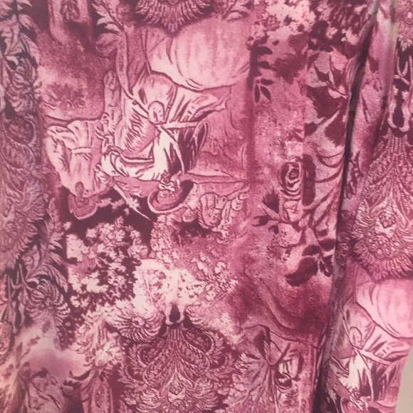 Burgundy batik print lined chiffon skirt - Picture 2 of 4